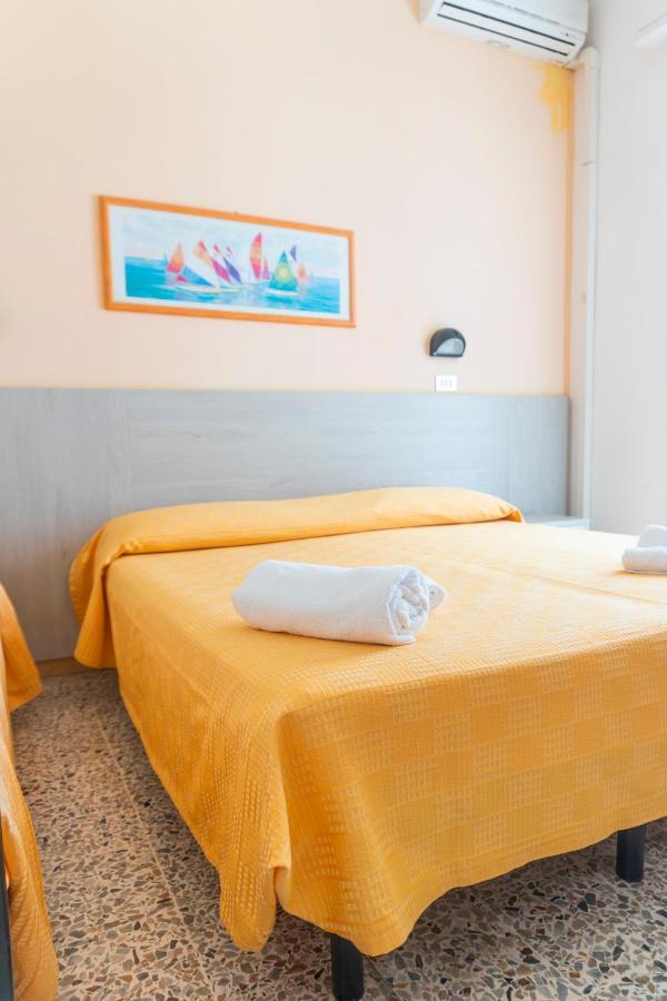 B&B Hotel Villa Nora Белариа-Игеа Марина Екстериор снимка