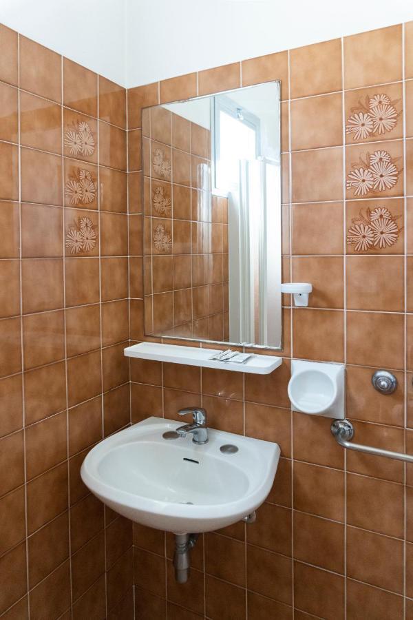 B&B Hotel Villa Nora Белариа-Игеа Марина Екстериор снимка